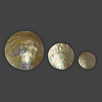Mother of Pearl - Gold                                                     